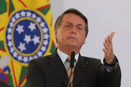 Bolsonaro diz que Tarcísio deve se preocupar com segurança após atentado em SP