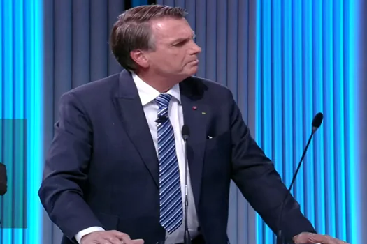 Bolsonaro diz que Lula foi solto porque existia um ‘amiguinho’ no STF