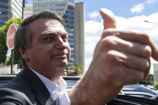 Bolsonaro é recebido por apoiadores em Goiânia: ‘sou o ex mais amado do Brasil’, diz