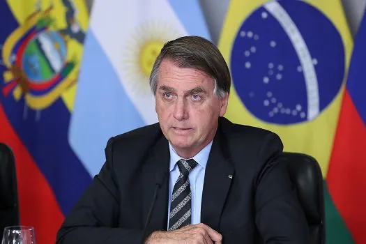 Em reunião do PSDB, deputado diz haver pressão para apoio a Bolsonaro