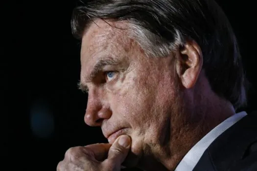 Bolsonaro deve depor hoje à PF sobre plano de golpe