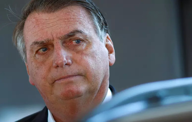 Aliados lançam ‘vaquinha’ por Bolsonaro e pedem Pix para ex-presidente