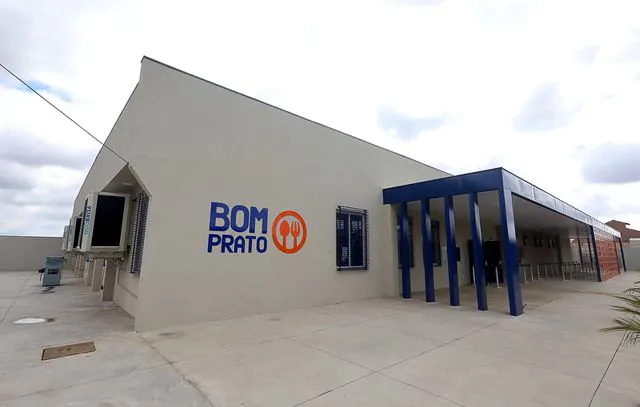 SP inaugura Bom Prato e Farmácia de Alto Custo do HC de Ribeirão Preto