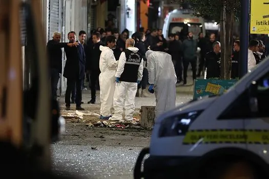 Presa suspeita de implantar bomba para atentado que matou ao menos 6 em Istambul