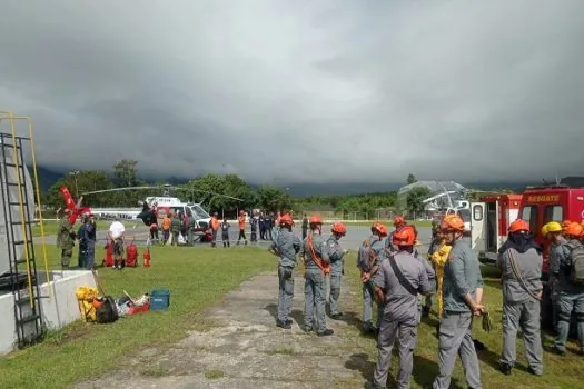 Corpo de Bombeiros atua com mais de 100 homens em áreas afetadas pelas chuvas no Litoral