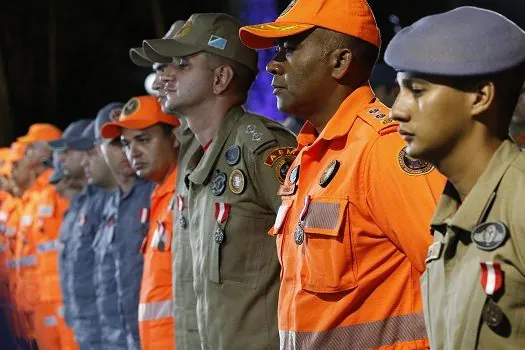 Bombeiros relatam mais medo e aumento do uso de remédios na pandemia