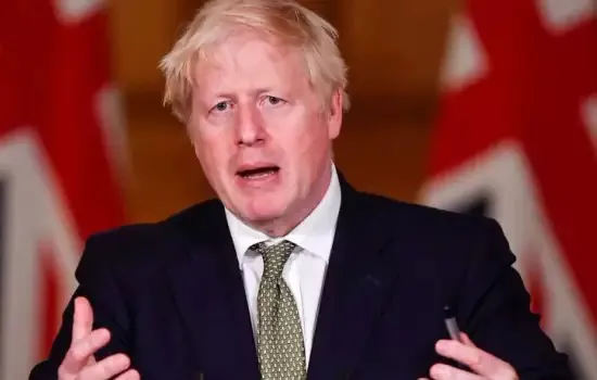 Johnson é acusado de chantagear deputados do próprio partido