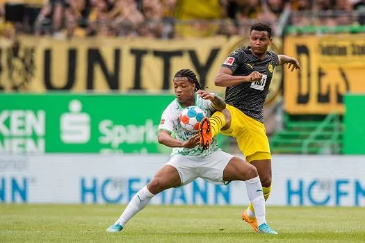 Borussia Dortmund vence lanterna e confirma vice-campeonato Alemão