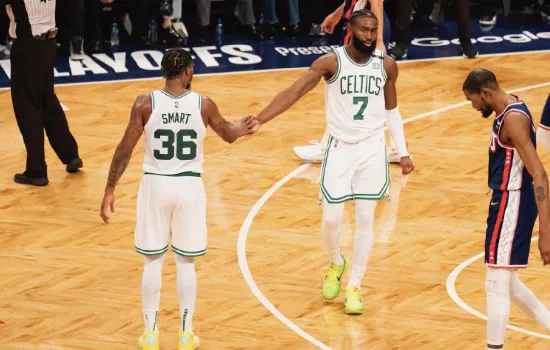 Celtics “varrem” Nets e Mavericks desempatam série com o Jazz nos playoffs da NBA