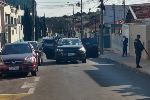 Botucatu tem toque de recolher e cerco policial