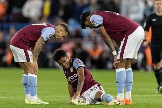 Volante do Aston Villa rompe ligamentos do joelho e desfalcará a França na Copa