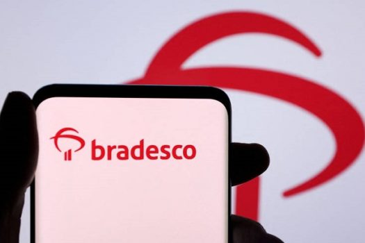 Clientes do Bradesco Relatam Sumiço de Valores em Contas