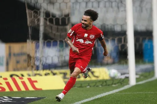 Bragantino vence Corinthians na Arena e fica há 7 pontos do G6