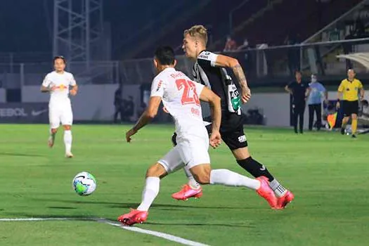 Bragantino vence Ceará em casa e respira fora da zona de rebaixamento