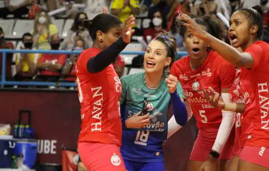 Copa Brasil feminina: Estrelas do vôlei feminino buscam primeiro título do ano em Blumenau