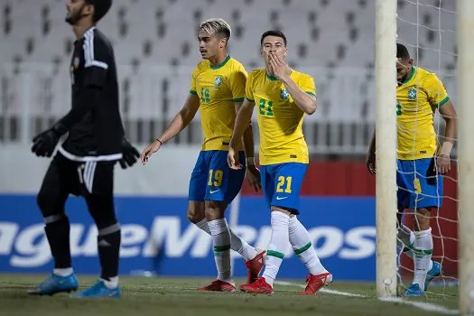 Seleção vence Emirados Árabes, mas mostra falhas para defender ouro em Tóquio