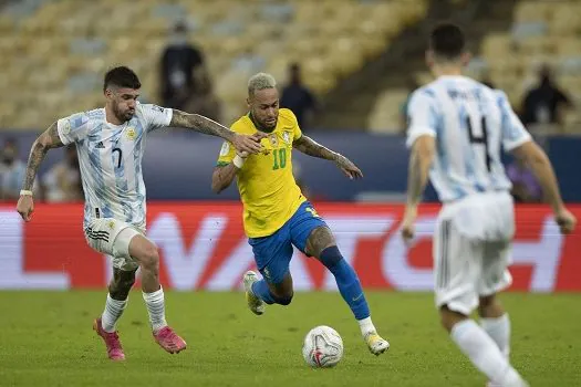 Eliminatórias: contra Argentina, Brasil tenta manter campanha perfeita