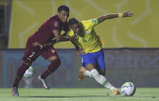 Brasil vence Venezuela e consegue 3ª vitória em 3 jogos