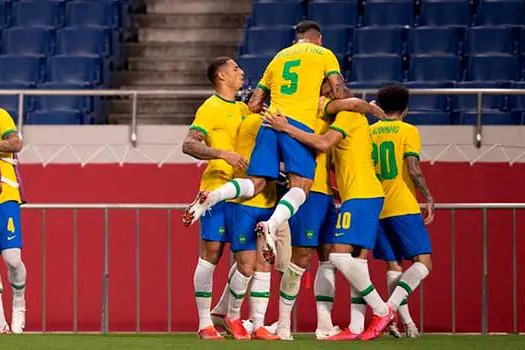 Olimpíadas 2020: Brasil elimina o Egito e avança à semifinal do futebol