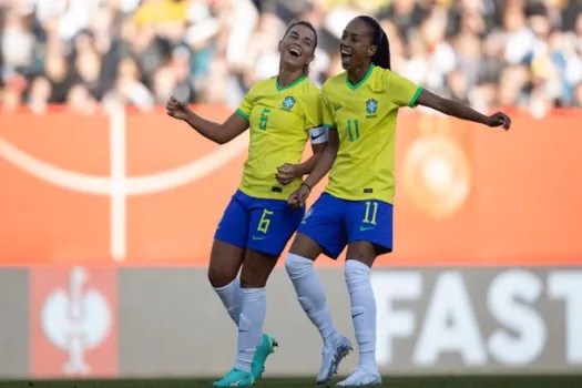 Seleção feminina de futebol ultrapassa Holanda e sobe para 8º no ranking da Fifa