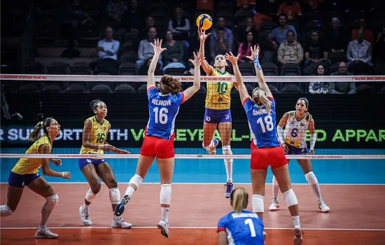 Meninas do Brasil abrem Mundial de Vôlei com vitória sobre a República Checa