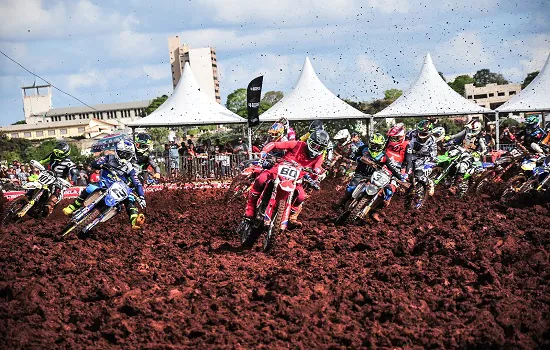 Honda Racing completa segunda etapa do Brasileiro de Motocross em Faxinal (PR)