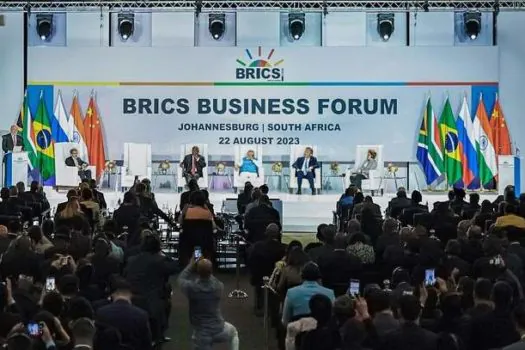 Cúpula do Brics tem plenária principal nesta quarta-feira (23)