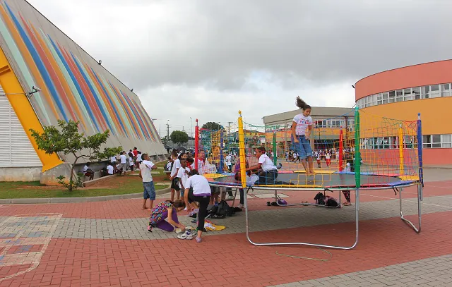 SP oferece opções esportivas e culturais para a garotada aproveitar as férias