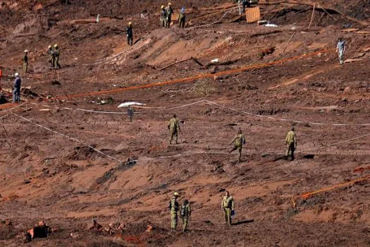 Brumadinho ainda busca 3 vítimas: ‘Toda família merece sepultar o seu’