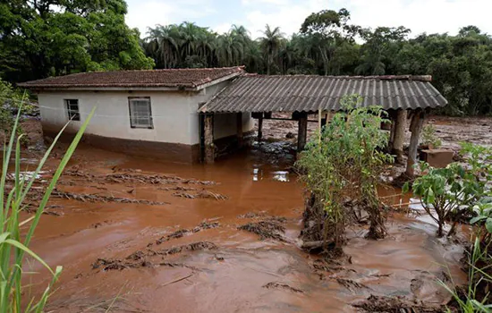 Polícia prende casal por saquear imóveis vazios em Brumadinho