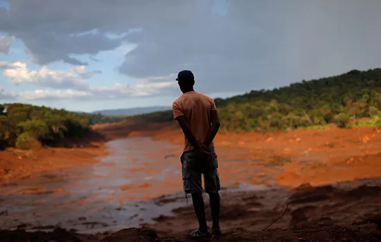 Defesa Civil conta casas atingidas em Brumadinho; mortos chegam a 165