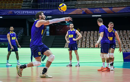 Bruninho comanda o vôlei do Brasil na estreia na Liga das Nações contra a Austrália