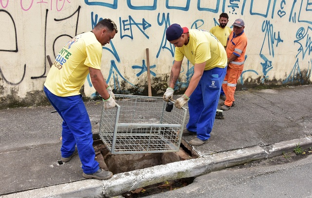 Santo André instala bueiros inteligentes e reforça combate às enchentes