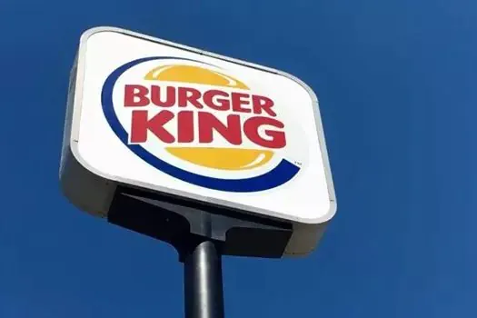 Burger King oferece Whopper de graça a quem denunciar fake News