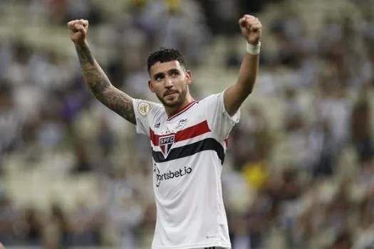 Argentino Nahuel Bustos é o sexto jogador a deixar o elenco do São Paulo