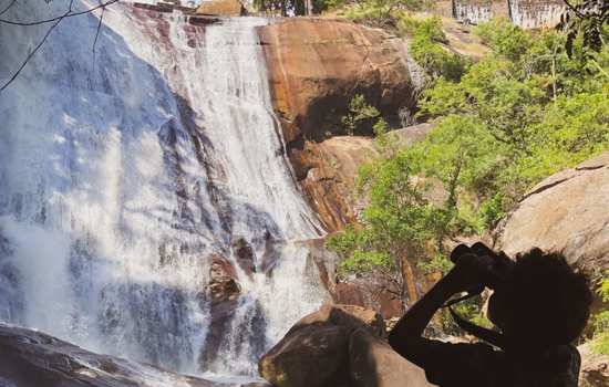 Museu de Energia promove passeio por trilhas que abrigam a maior cachoeira do Rio Tietê