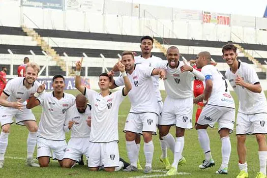 Com autoridade, Cachorrão vence Capivariano e fica na segunda colocação