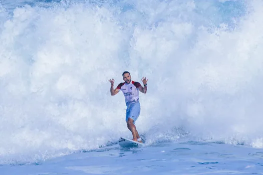 Brasil emplaca sete surfistas na 3ª fase masculina em Peniche