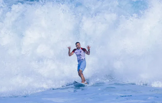 Brasil emplaca sete surfistas na 3ª fase masculina em Peniche