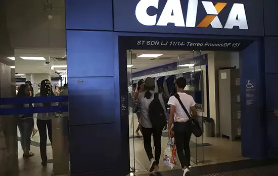 Caixa abre agências em São Paulo durante o feriado antecipado desta segunda-feira