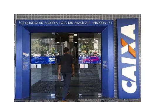 Caixa libera abono salarial para trabalhadores nascidos em outubro