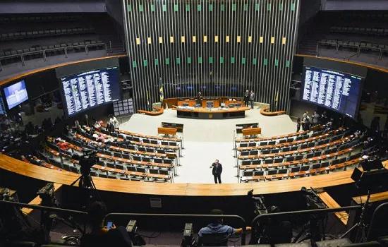 11 alvos da Lava Jato obtêm mandato de deputado