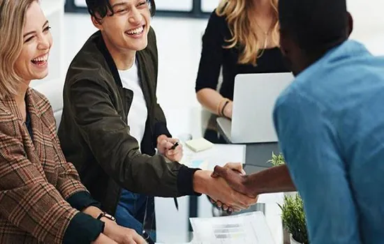 Câmara Brasil-Alemanha de SP proporciona método de ensino alemão para formação de jovens