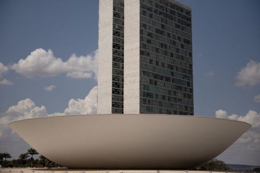 Câmara dos Deputados promove nesta terça-feira (8) seminário sobre câncer de mama