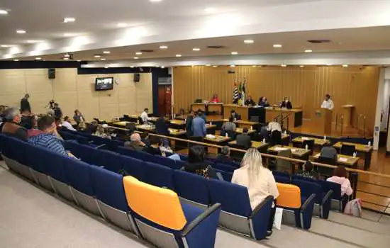 Câmara de São Caetano aprova projeto sobre o desembarque noturno de mulheres