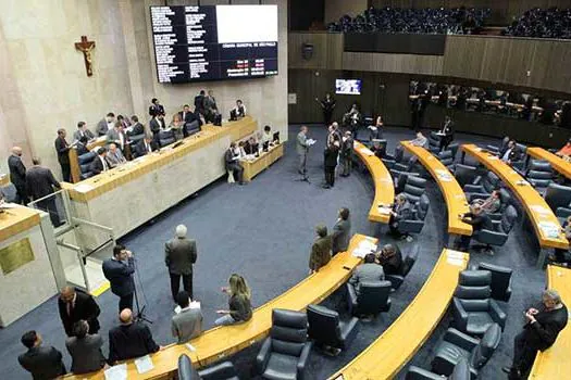 Câmara Municipal de SP retoma atividades legislativas com sessão que durou 10 minutos