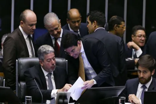 Câmara aprova texto-base do novo marco fiscal