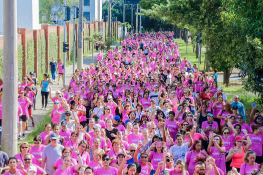 São Caetano promoveu Caminhada da Mulher