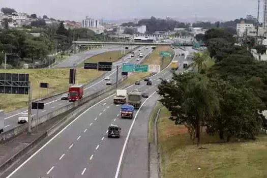 Paralisação de caminhoneiros está mantida, mesmo com apelo de Bolsonaro