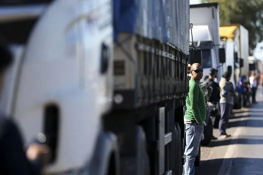 2º Lote do benefício emergencial a caminhoneiros autônomos começa ser pago neste mês